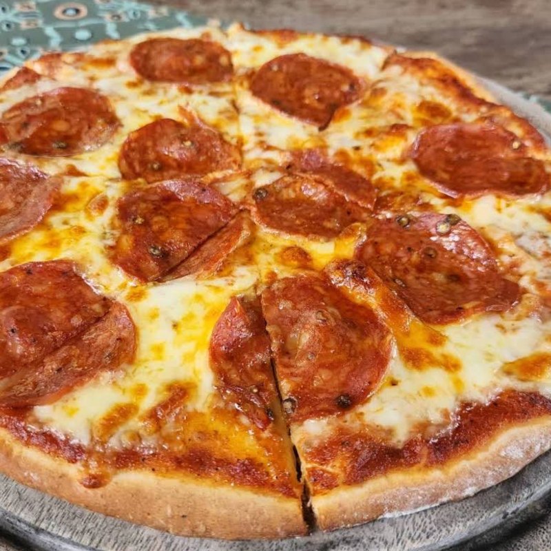 Pepperoni pizza